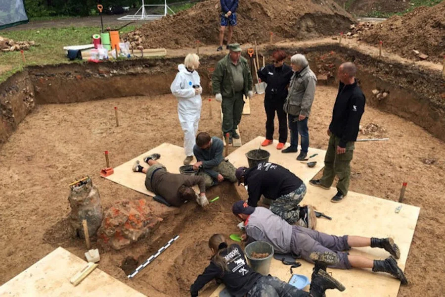 The Mystery of Napoleon’s General: One-Legged Remains Reveal Secrets of Military History