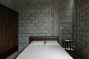 The Beauty of Raw Bricks: A 92m2 House Designed for Nature Preservation - image 12