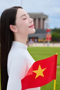 Vietnamese Artists Celebrate National Day on September 2nd - image 2
