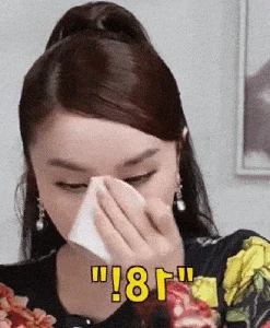 Bao Thy Amazes Fans with Flawless Real-Life Beauty in Livestream - image 7