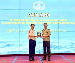 Vietnam and China Coast Guards Strengthen Ties Through Bilateral Exchange Programs - image 7