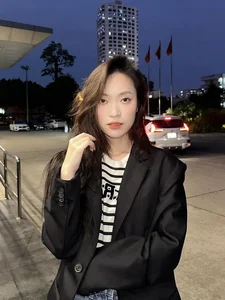 Meet the Beautiful Nghe An Actress Nominated for VTV Awards 2023 - image 0
