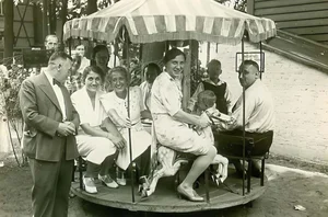 Rare Photos Reveal Daily Life in Early 20th Century America - image 7