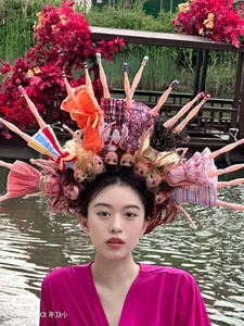 Hilarious and Unexpected Flower Hair Trend Takes Social Media by Storm - image 2
