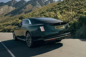 Rolls-Royce Spectre Series II: The Pinnacle of Electric Luxury and Power - image 3