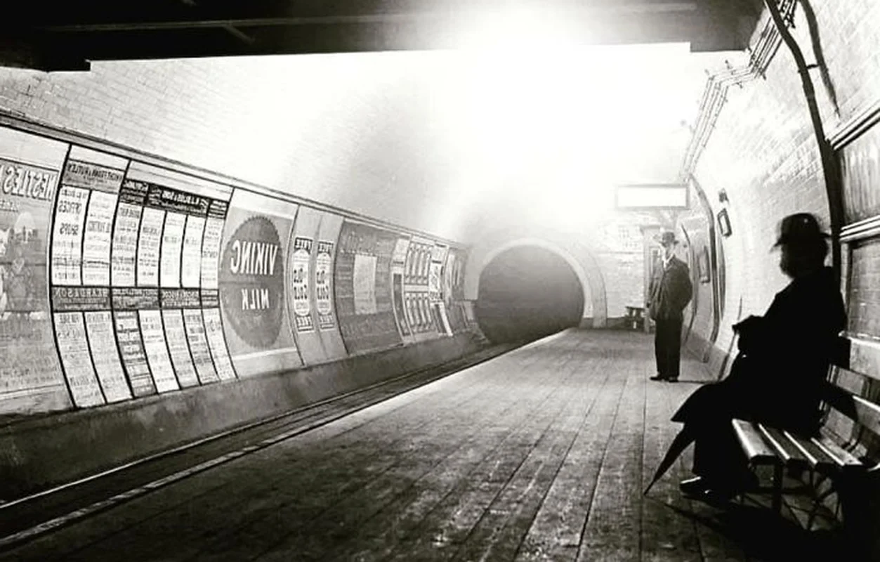Stunning Vintage Photos Revealing Daily Life in the Past