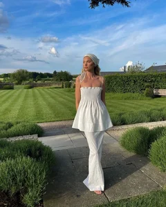 Top 10 Most Inspiring Celebrity Fashion Trends of Summer 2024 - image 4