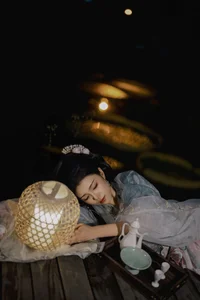 YiTuYu Art Language Vol.9919: Elegant Portraiture Featuring Model Xiao Qian - image 14