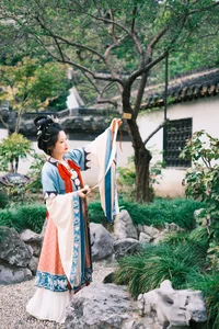 YiTuYu Art Language Vol.10486: Featuring the Elegant Portrait Gallery of Yi Ming - image 1