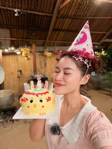 The Daughter of a Seafood Tycoon Makes Waves on 'Gia Dinh Haha' - image 7