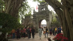 The Sacred Mystery of Den Mau Temple in Hung Yen - image 3