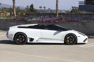 A Rare Look: The Stunning 2008 Lamborghini Murcielago LP640 Roadster - image 2
