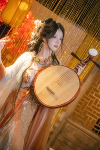 Xue Ying XY Featured in YiTuYu Art Language Vol.10482: A Stunning Photography Collection - image 4
