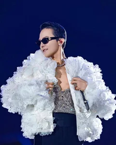 World-Renowned Male Singer Earns Over $45 Million Annually Performing for Global Leaders and Elite Audiences - image 7