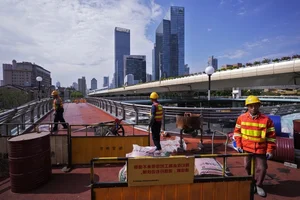 Capturing Serenity: A Visual Journey Through the Peaceful Daily Life in China - image 4