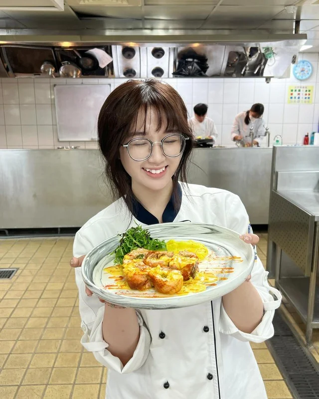 Meet the Beautiful TikTok Chef Winning Hearts Worldwide