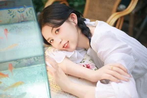 YiTuYu Art Language Vol.9866: Jing Zi Zi – A Study in Focus (14P) - image 6