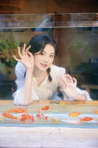 YiTuYu Art Language Vol.9866: Jing Zi Zi – A Study in Focus (14P) - image 4