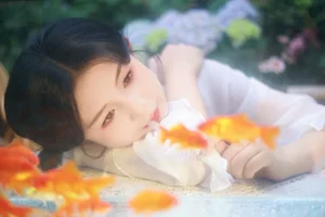 YiTuYu Art Language Vol.9866: Jing Zi Zi – A Study in Focus (14P) - image 2