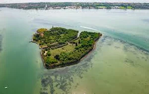 Four Deadly Islands Around the World You Should Never Visit - image 2