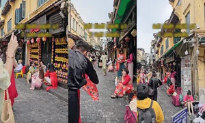 Hanoi's Most Popular Streets for Tet Ao Dai Photoshoots - image 4