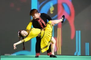 Hanoi University of Architecture Dance Team Wins Top Prize at Nutrition Day 2026 - image 0