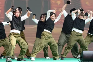 Hanoi University of Architecture Dance Team Wins Top Prize at Nutrition Day 2026 - image 12