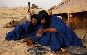 Unveiling the Secrets of the Tuareg: The Mysterious Blue People of the Sahara Desert and Their Nomadic Traditions - image 8