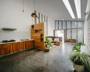 Unique One-Story Tube House in Kon Tum Captivates Global Architecture Enthusiasts - image 7