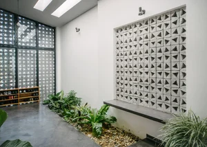 Unique One-Story Tube House in Kon Tum Captivates Global Architecture Enthusiasts - image 11