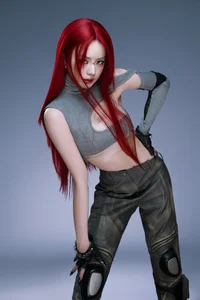Stunning Style: Vietnamese DJ Shows Off Vibrant Hair Transformation - image 9