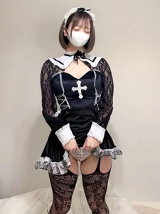 Tenten Usanyan’s Latest Japanese Bikini Photoshoot: Aesthetic and Style - image 10