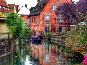 Discover the Most Beautiful Ancient Villages in France: A Scenic Guide - image 5