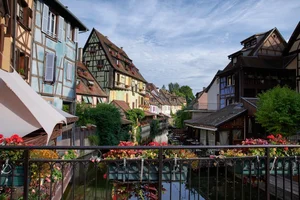 Discover the Most Beautiful Ancient Villages in France: A Scenic Guide - image 2