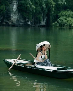 Vietnamese Celebrities Join Forces for the 'Vietnam Vibes' Cultural Contest - image 6