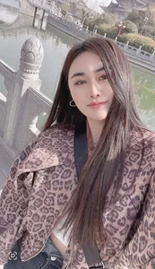 Tragic Loss: 39-Year-Old Female Streamer Passes Away During Live Broadcast - image 1