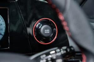 Hyundai Elantra N-Line Review: Sporty Design, Rich Features, and Dynamic Performance - image 19