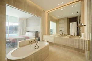 Inside the $5 Million Dubai Oceanfront Mansion of a 28-Year-Old Showbiz Star - image 2