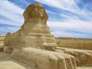 Uncovering the Truth Behind the Mysterious Chamber Beneath the Great Sphinx - image 9