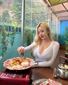 Korean Model Seon He Captivates Fans with Sheer Fashion - image 8