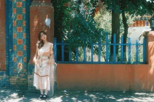 YiTuYu Art Language Vol.9499: Zhu Shao Zi Aesthetic Portrait Collection - image 9