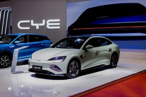 BYD Yangwang U8 and Denza Z9 GT Launch in Binh Duong - image 2