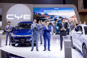 BYD Yangwang U8 and Denza Z9 GT Launch in Binh Duong - image 27