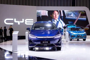 BYD Yangwang U8 and Denza Z9 GT Launch in Binh Duong - image 11