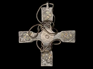Unearthing History: Shocking Origins of a Massive Viking Treasure Hoard - image 6