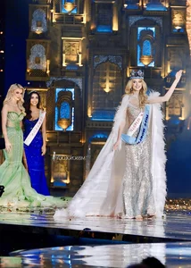 Krystyna Pyszková Crowned Miss World 2024: Beauty with a Purpose - image 5
