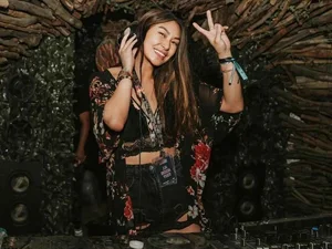 Inside the Lavish Lifestyle of the World’s Youngest Self-Made Female Billionaire - image 5