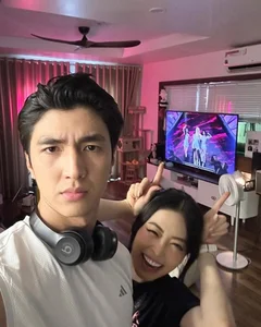 Vietnamese Runner-Up Phuong Nga Spotted as Ultimate Fan at Jisoo Fan Meeting - image 3
