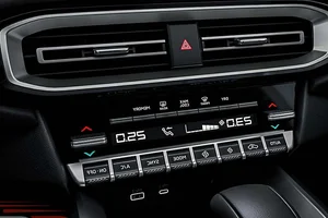 2026 Mitsubishi Destinator Debuts: Affordable 7-Seater SUV for Modern Families - image 1