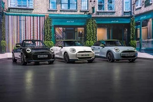 What to Expect from the Upcoming Mini Paul Smith Edition 2026 Collaboration - image 9